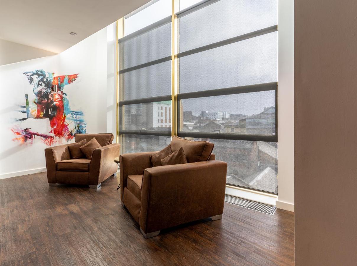 The Bling Hotel By Ustay Aparthotels Liverpool Exterior foto